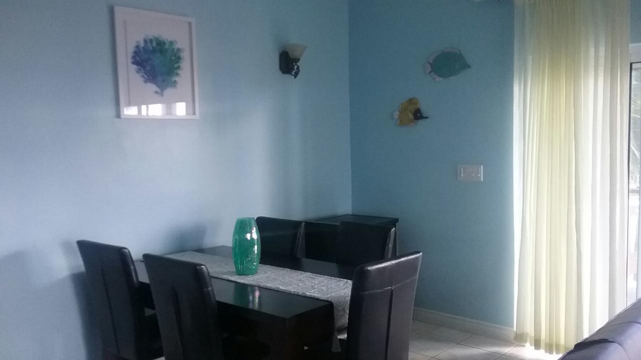 Queen Angel Resort Apartment Providenciales Ngoại thất bức ảnh